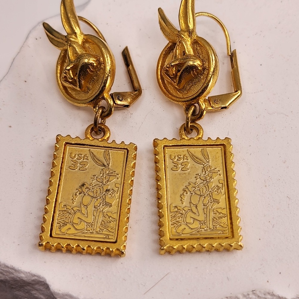 Warner Bros Bugs Bunny 32 Cent Stamp Gold Tone Dangle Leverback Earrings Novelty